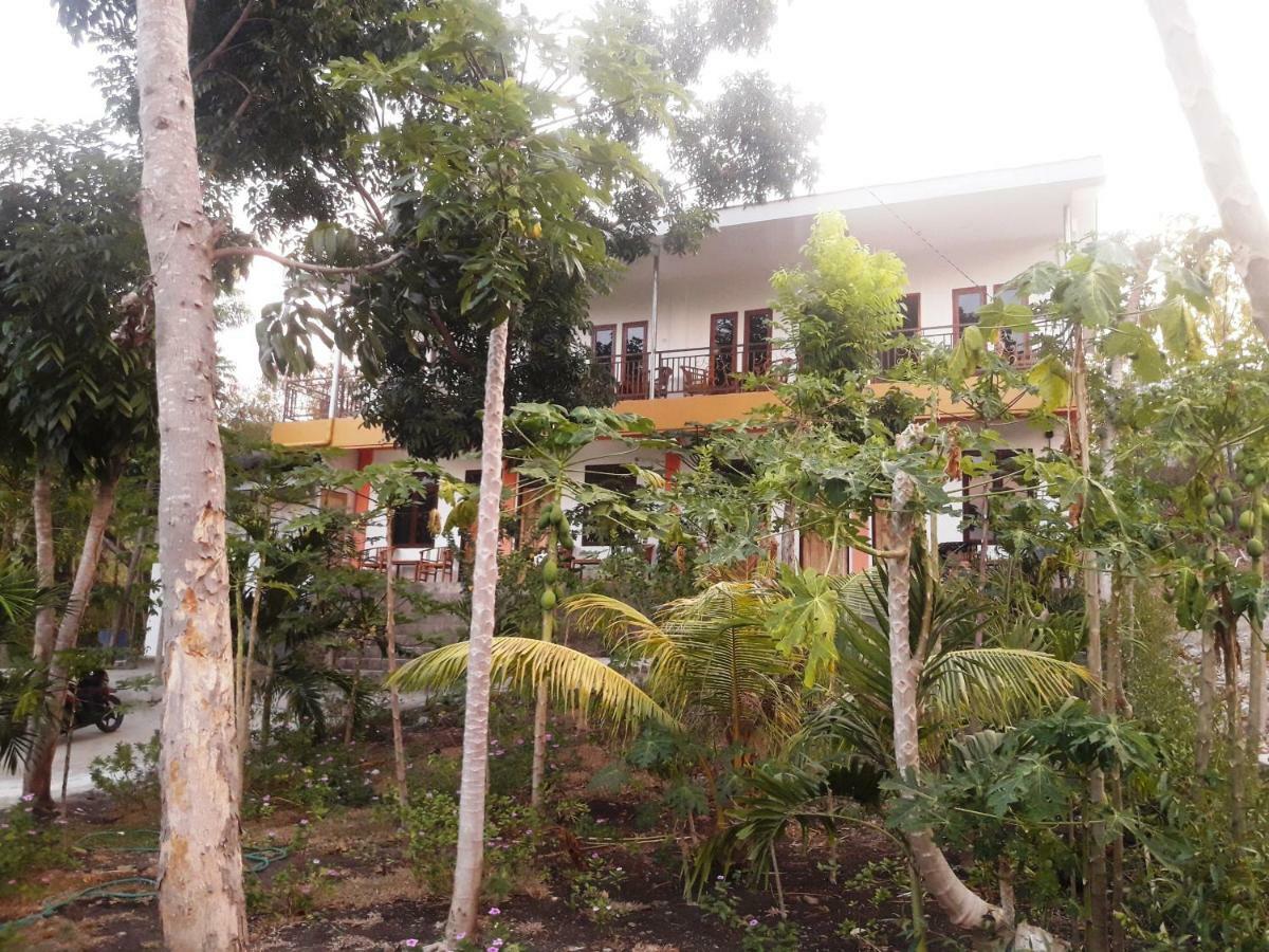 The Teuz B&B Labuan Bajo Ngoại thất bức ảnh