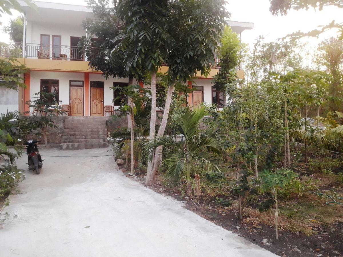 The Teuz B&B Labuan Bajo Ngoại thất bức ảnh