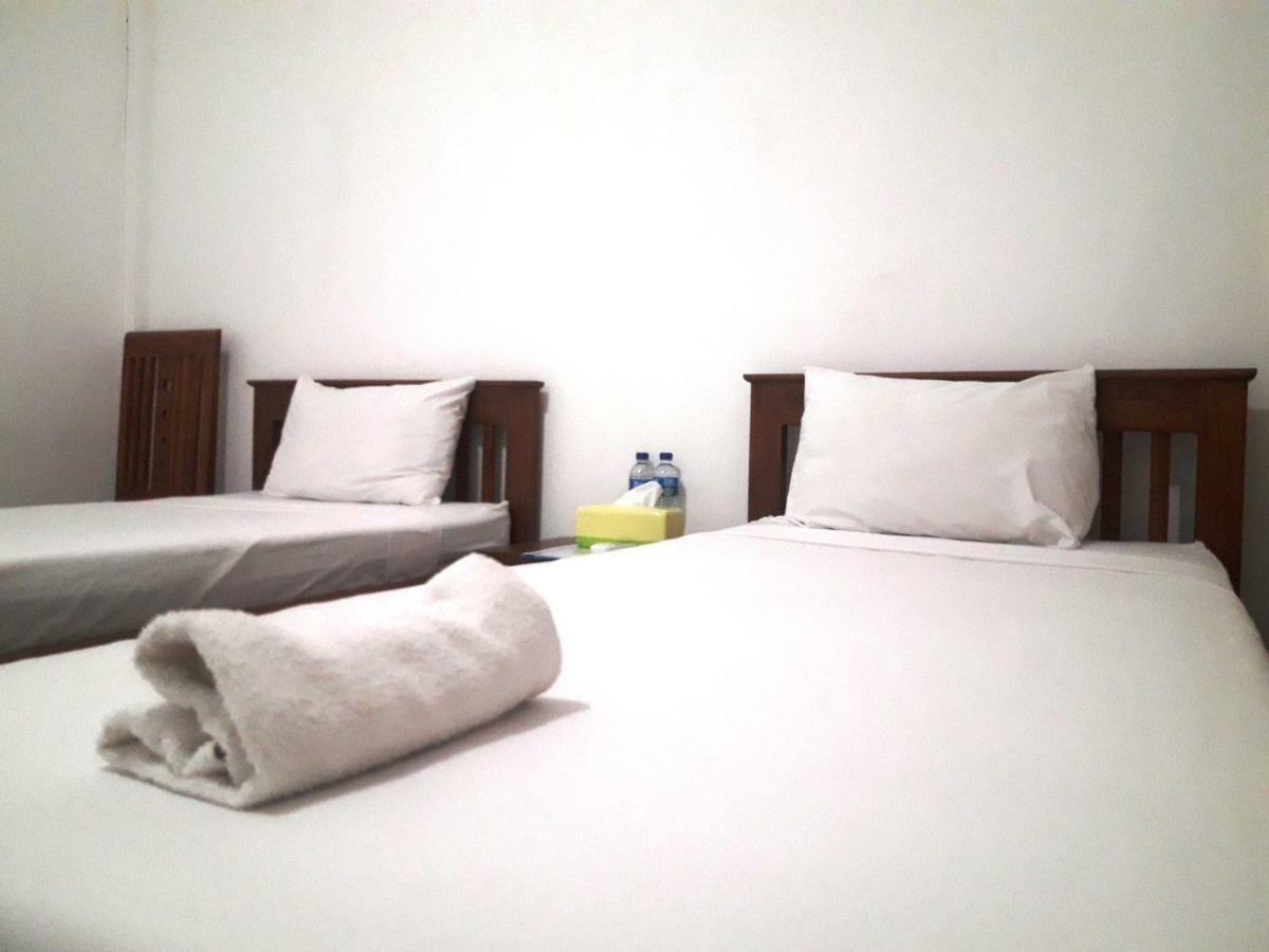 The Teuz B&B Labuan Bajo Ngoại thất bức ảnh