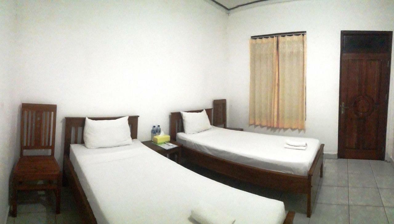 The Teuz B&B Labuan Bajo Ngoại thất bức ảnh